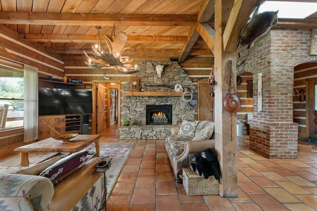 $1,200,000 | 102 Cross Creek Lane, Warne, NC 28909