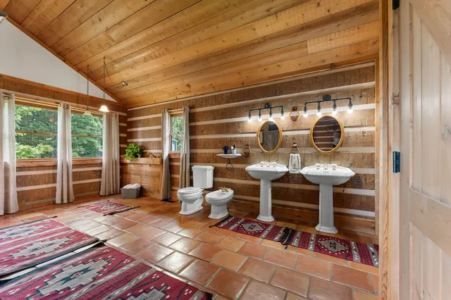 $1,200,000 | 102 Cross Creek Lane, Warne, NC 28909