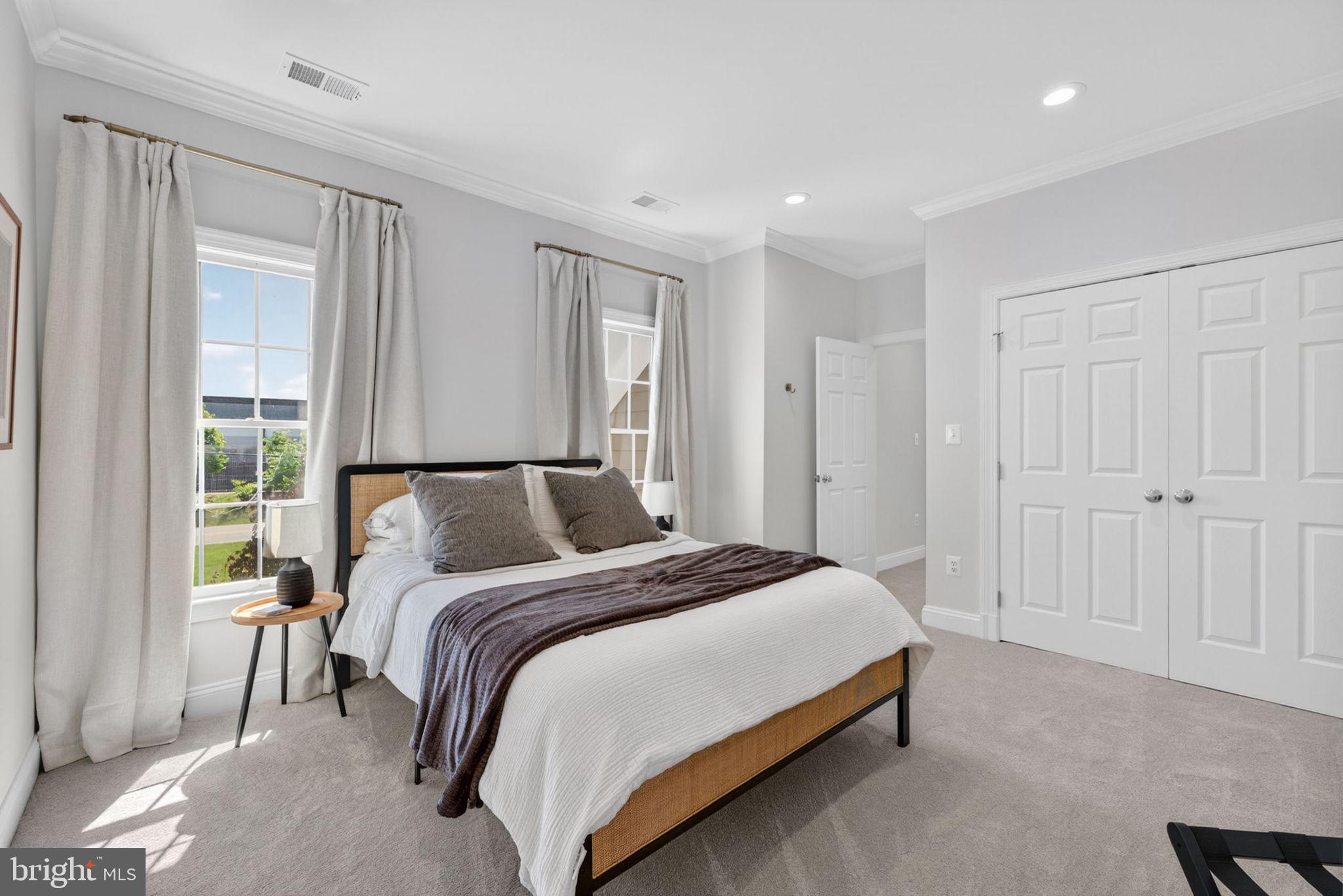 25301 Poland Road Chantilly, VA 20152 - Photo 41 of 90