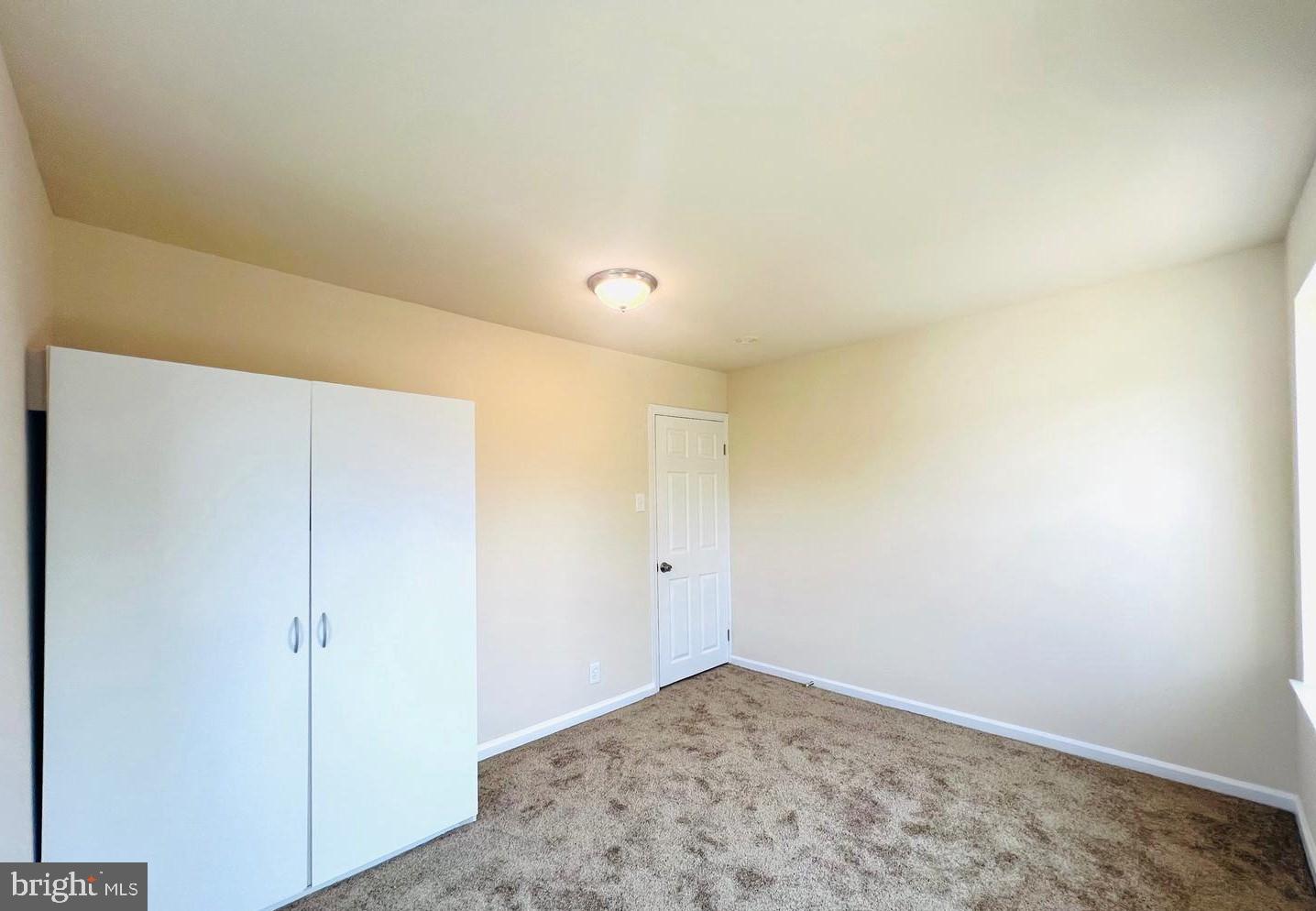 617 3rd Street Beverly, NJ 08010 - Photo 12 of 16 a view of room