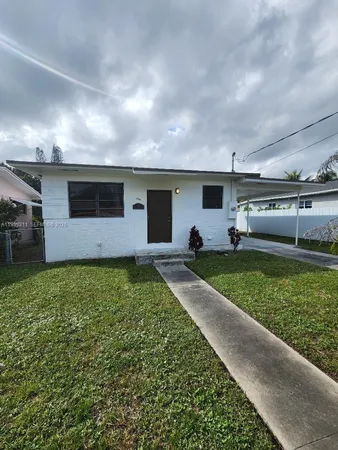 $3,500 | 7750 Northwest 14th Place, Miami, FL 33147