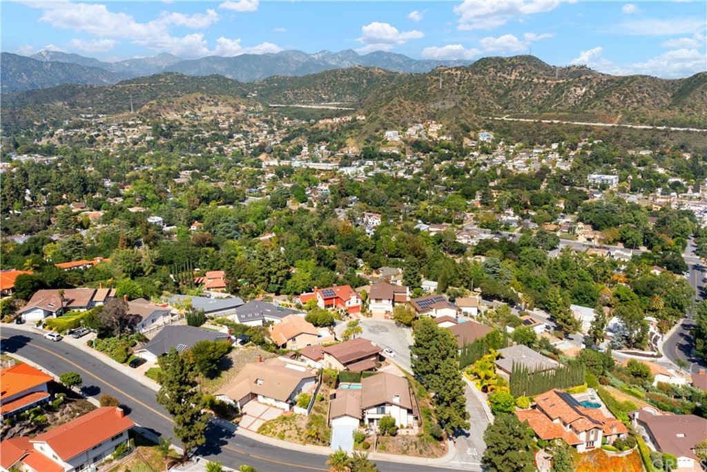 1497 Sunshine Drive Glendale, CA 91208 - Photo 46 of 52 view of city and mountain
