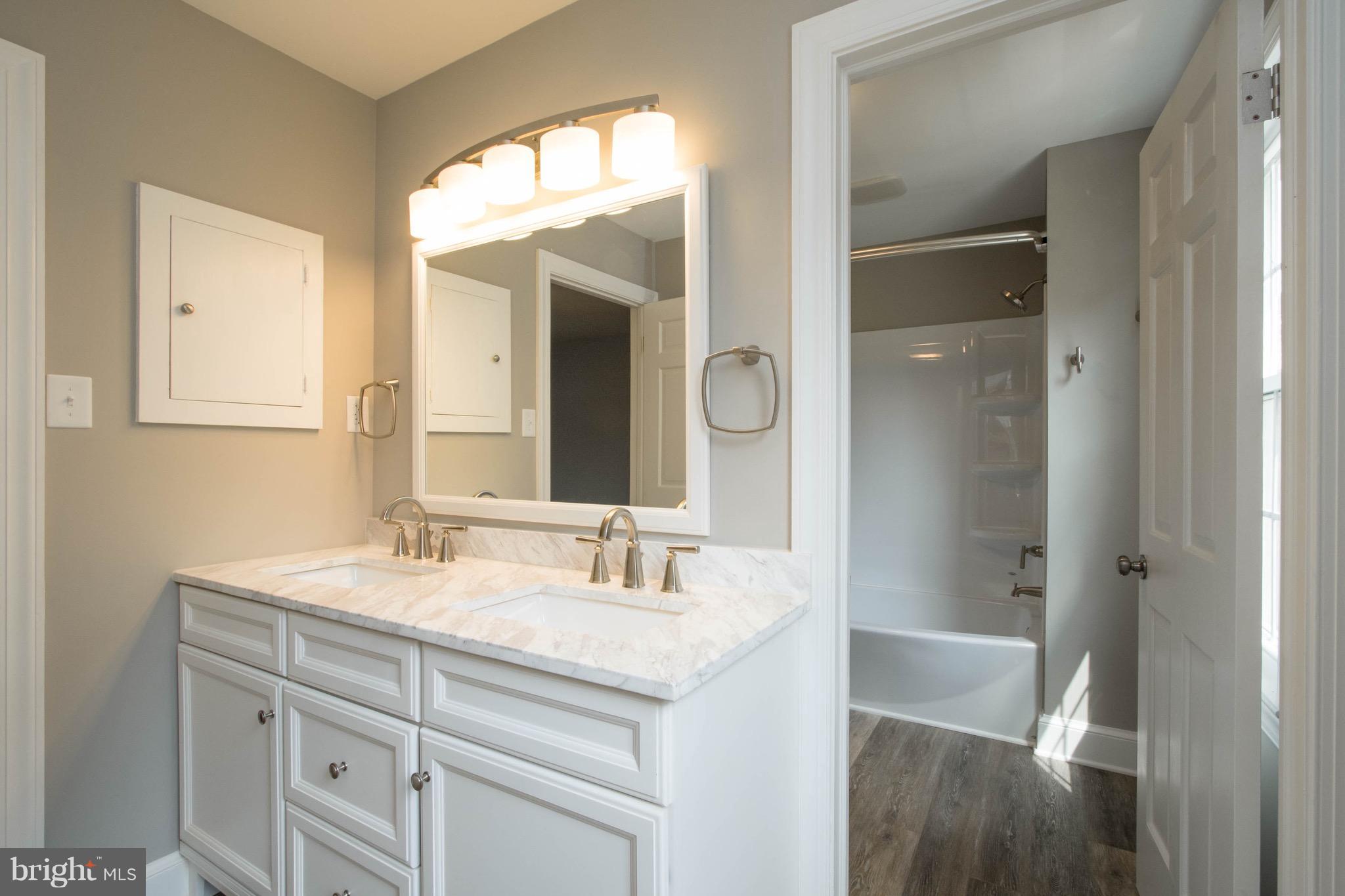 3768 Rockland Road Front Royal, VA 22630 - Photo 21 of 30 Bath (Master)