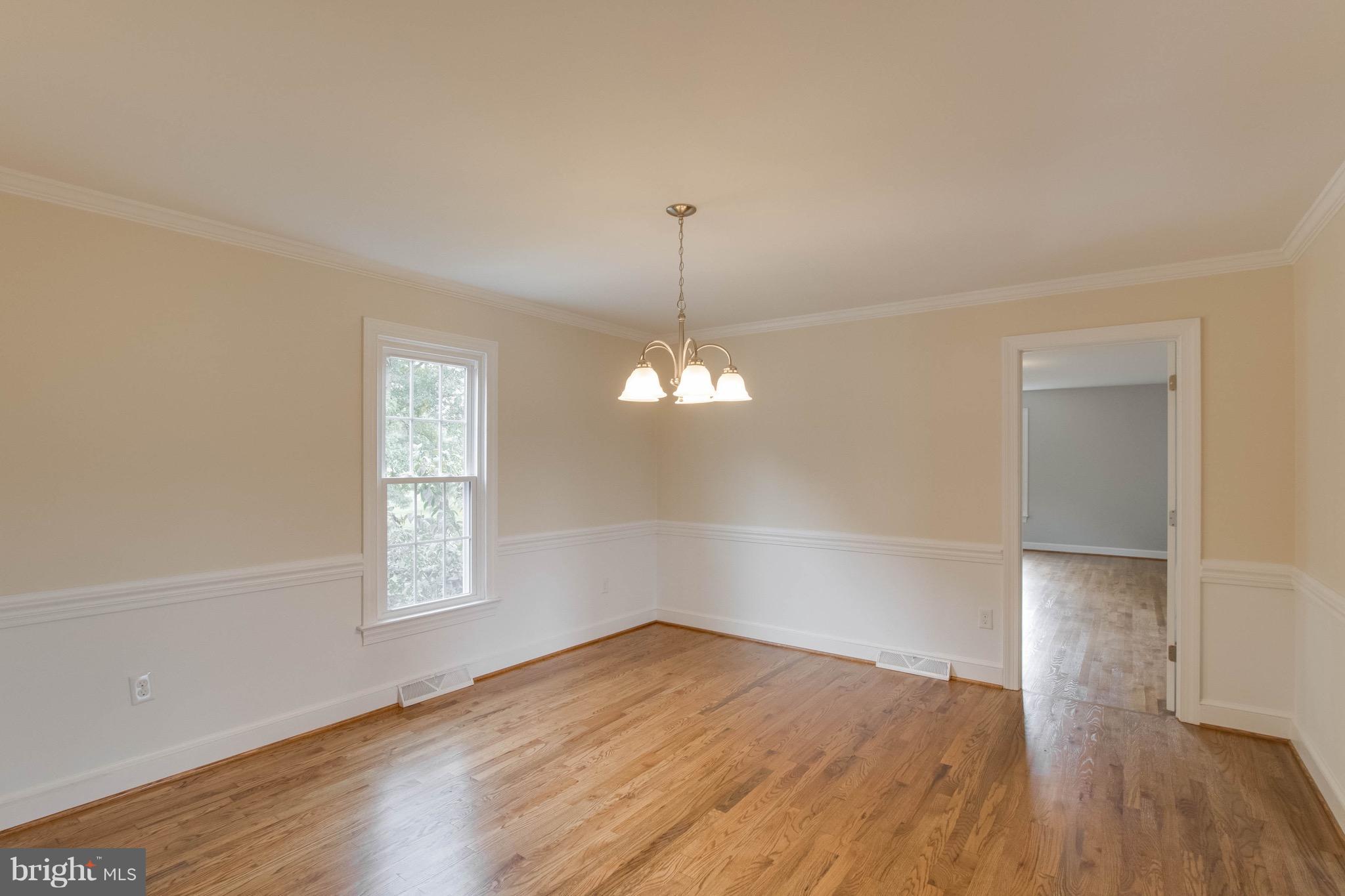 3768 Rockland Road Front Royal, VA 22630 - Photo 4 of 30 Dining Room
