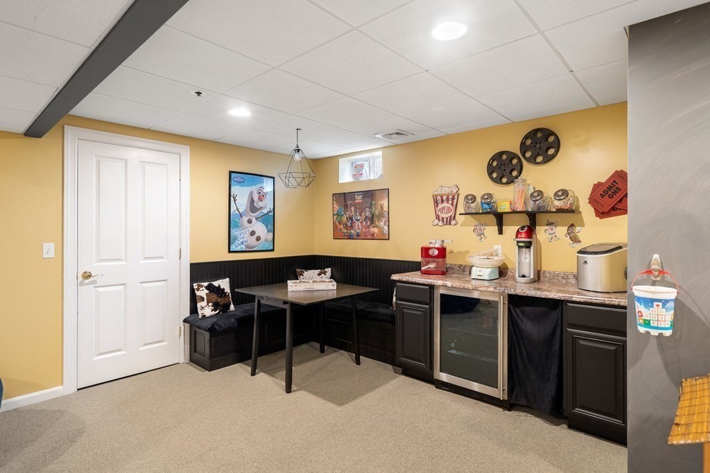 183 Carter Field Road North Andover, MA 01845 - Photo 17 of 42 Gallery Image 17