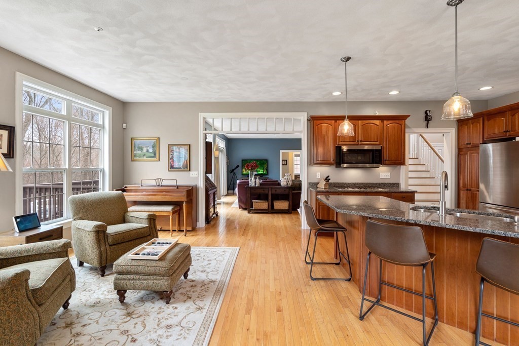 183 Carter Field Road North Andover, MA 01845 - Photo 5 of 42 Gallery Image 5