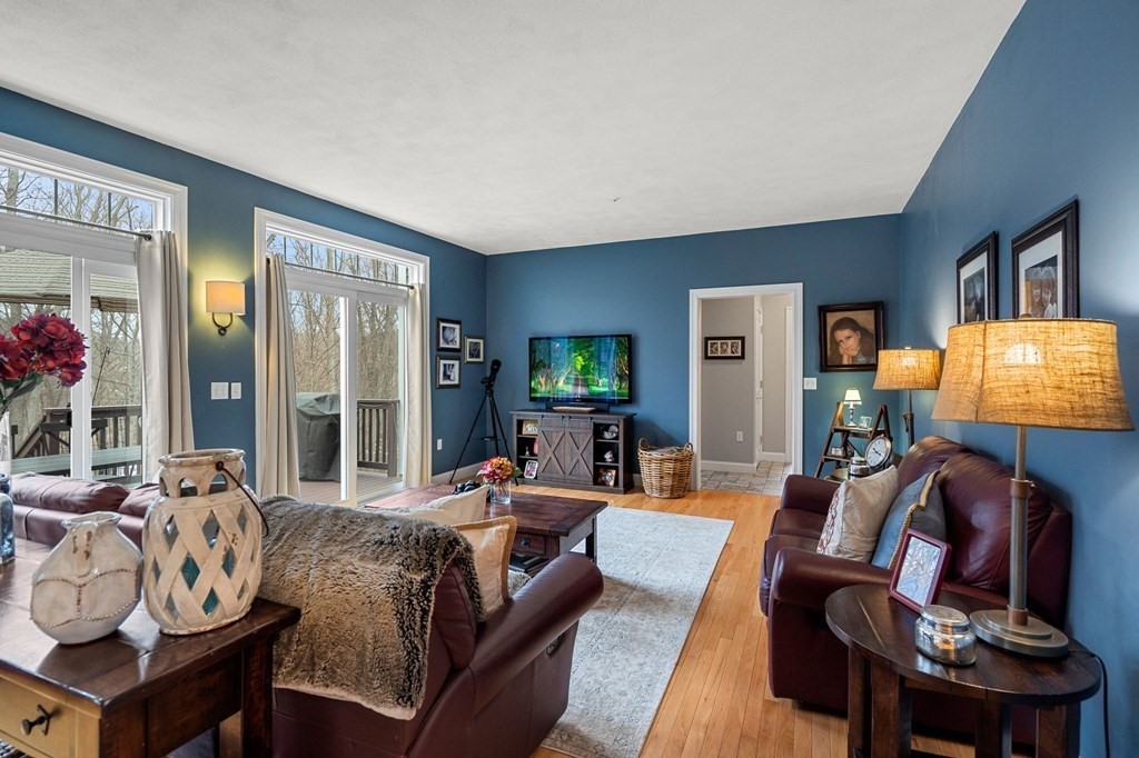 183 Carter Field Road North Andover, MA 01845 - Photo 10 of 42 Gallery Image 10