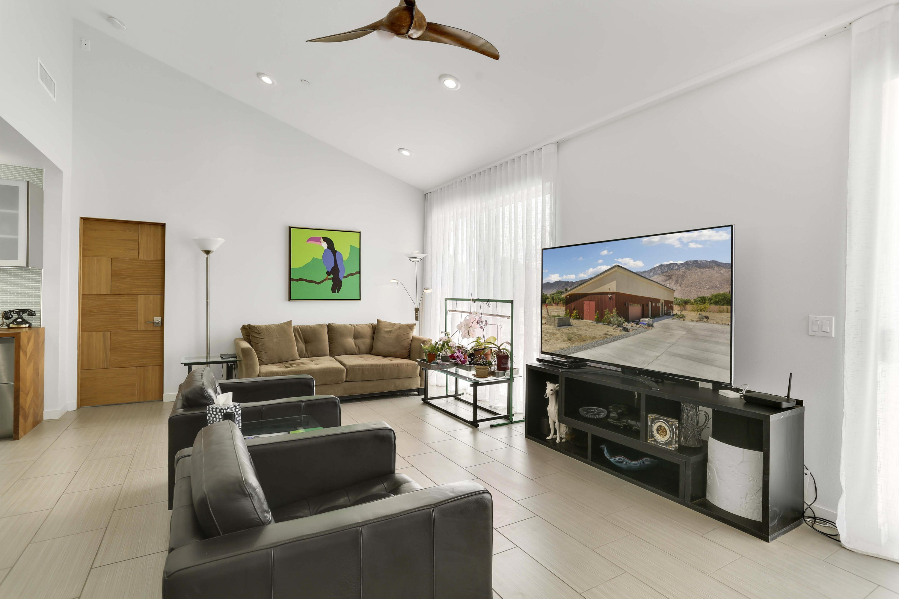 365 South Compadre Road Palm Springs, CA 92262 - Photo 12 of 44 l