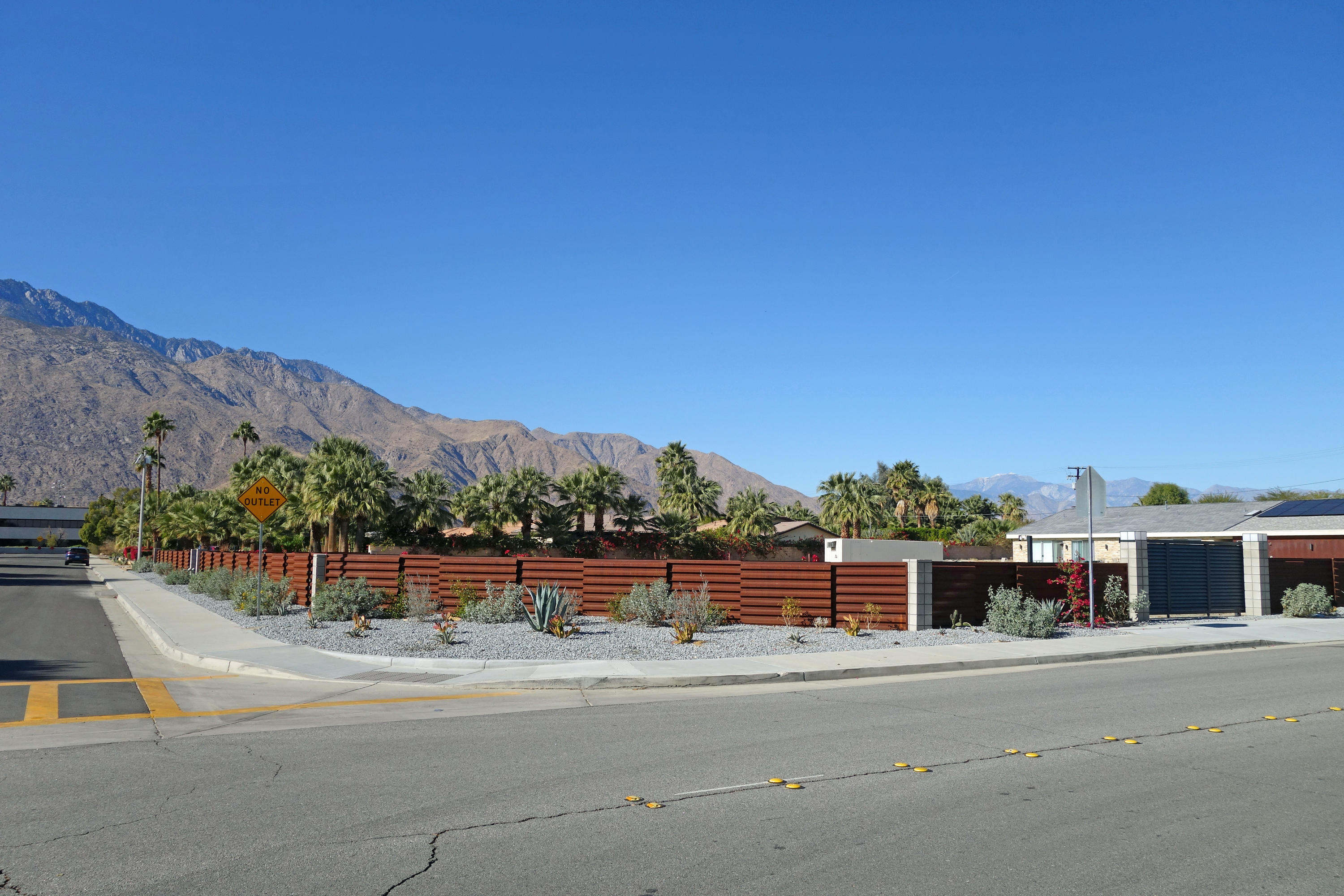 365 South Compadre Road Palm Springs, CA 92262 - Photo 4 of 44 d
