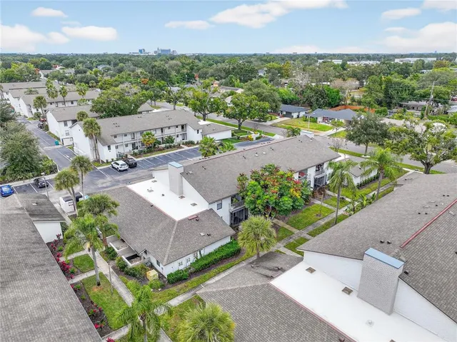 $289,999 | 3016 Plaza Terrace Drive, Unit 3016, Orlando, FL 32803