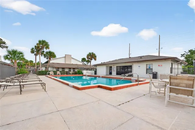 $289,999 | 3016 Plaza Terrace Drive, Unit 3016, Orlando, FL 32803