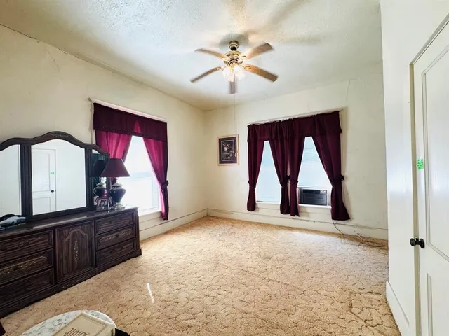 $478,500 | 740 Old Georgetown Road, Gatesville, TX 76528