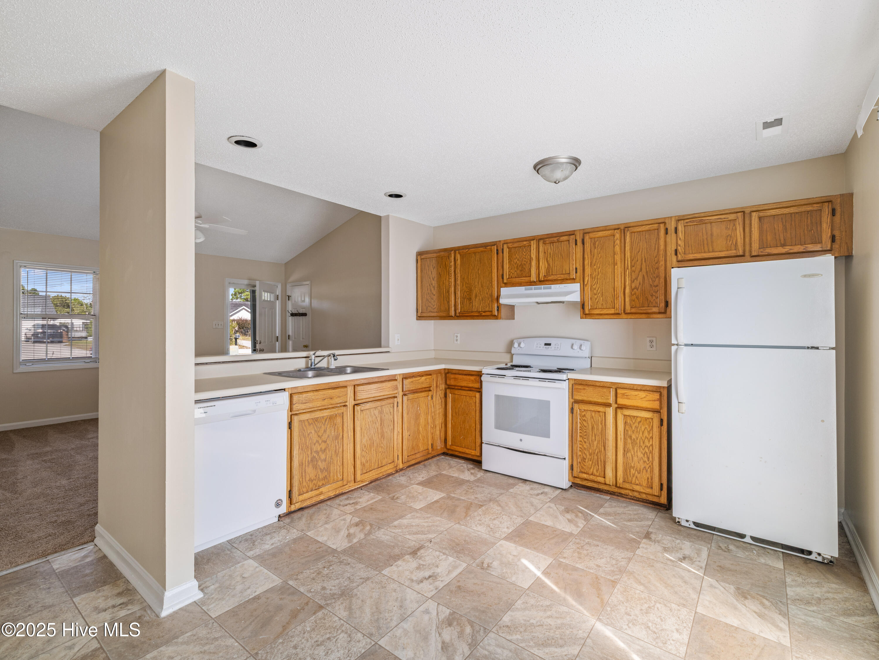 202 Dayrell Drive Hubert, NC 28539 - Photo 14 of 36 025A9067 (1)