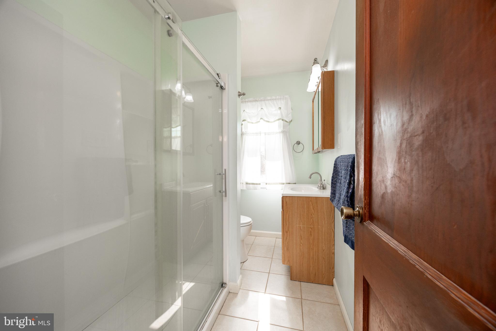 131 Squirrel Hollow Road Douglassville, PA 19518 - Photo 15 of 63 Full Bath