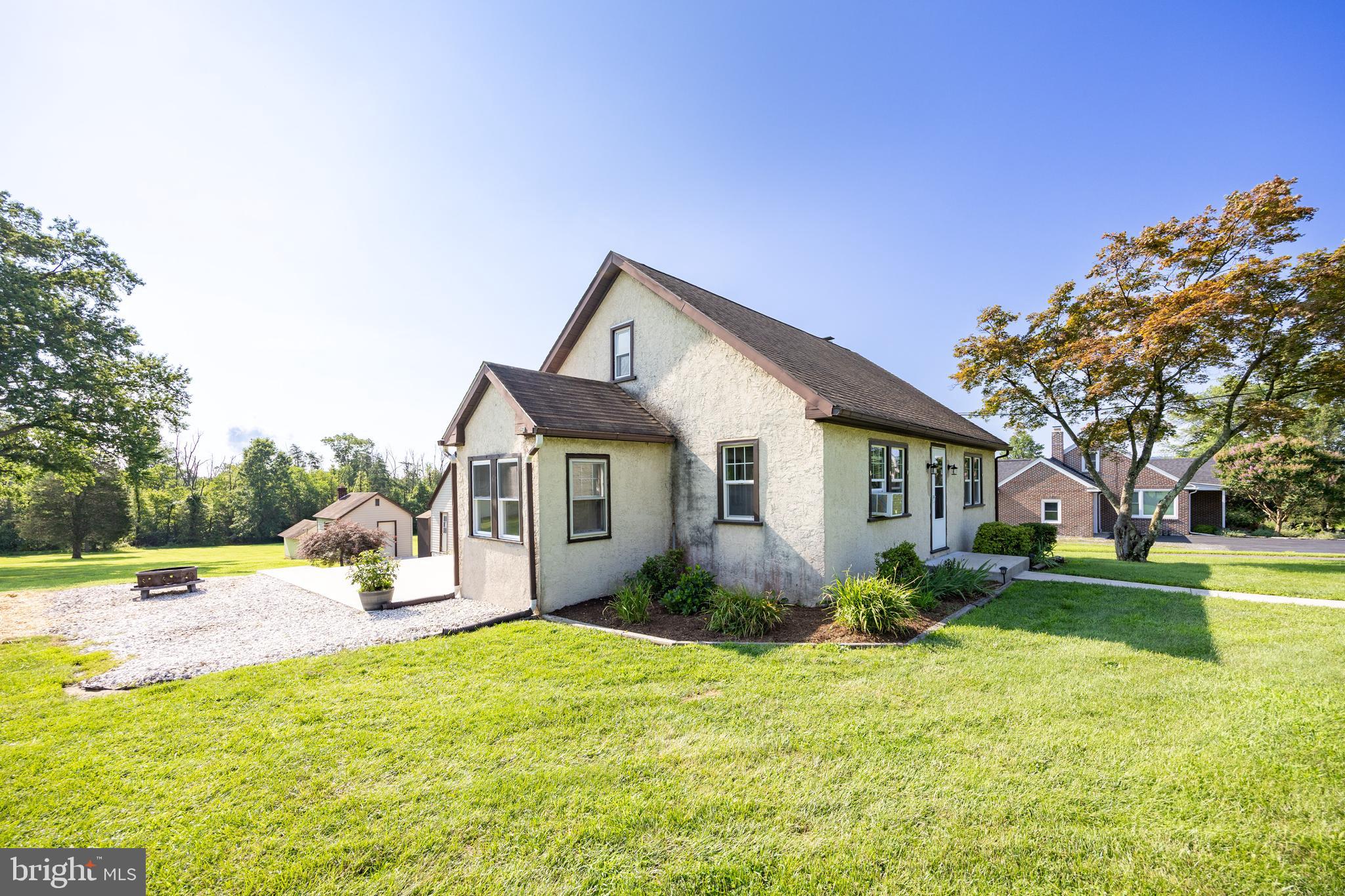 131 Squirrel Hollow Road Douglassville, PA 19518 - Photo 34 of 63 Exterior side of house