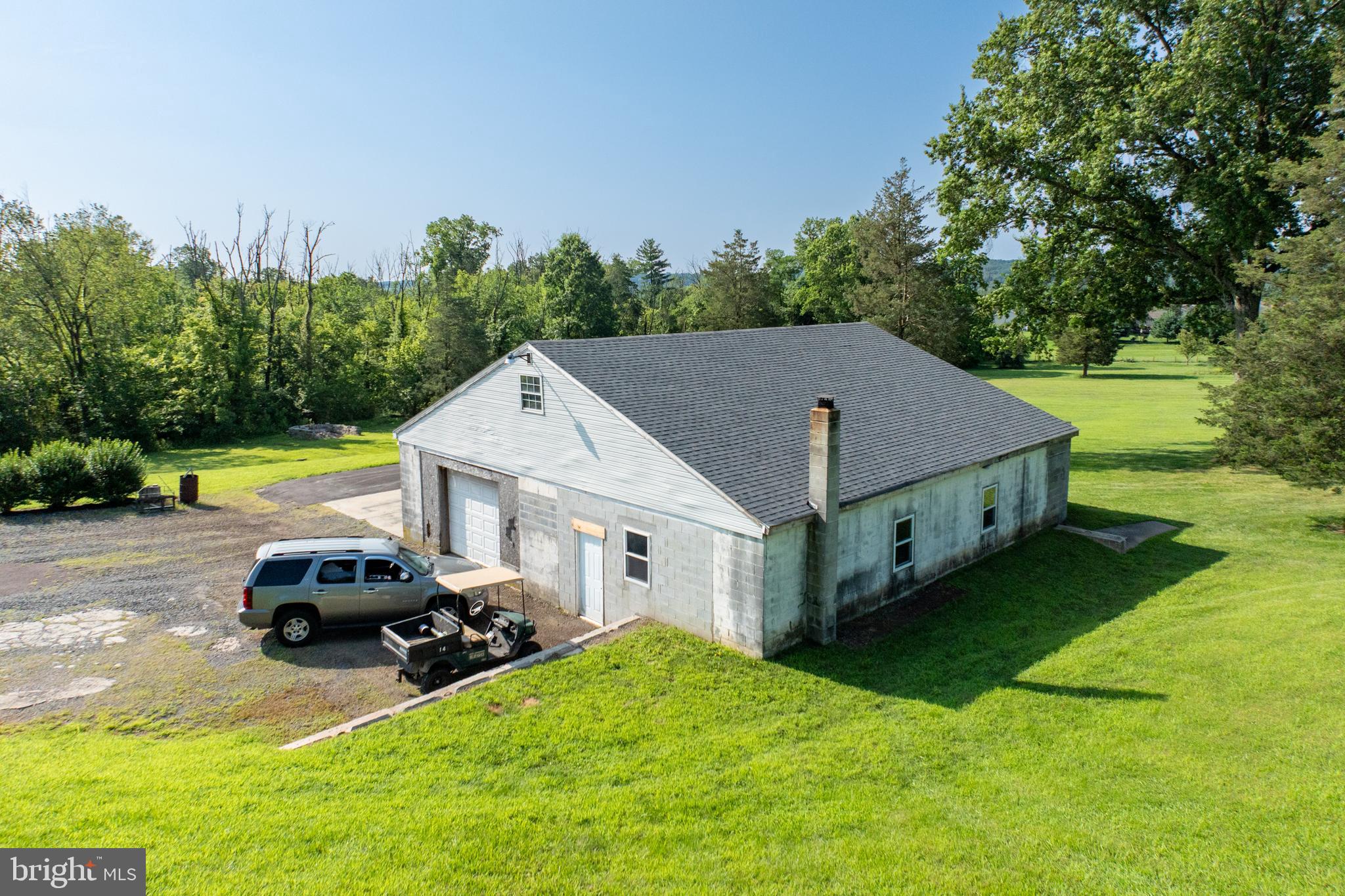 131 Squirrel Hollow Road Douglassville, PA 19518 - Photo 59 of 63 42 x 42 garage