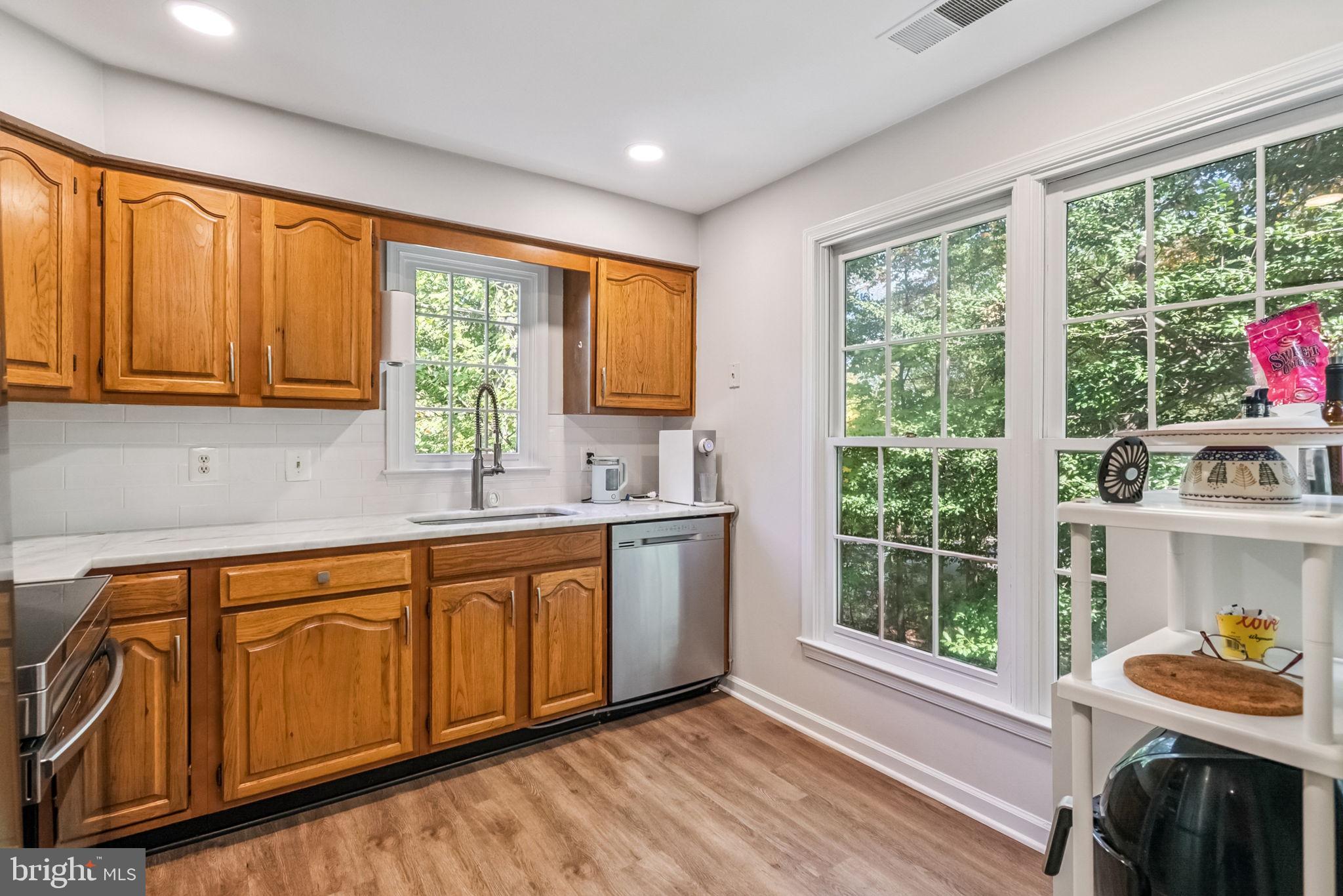 1403 Church Hill Place Reston, VA 20194 - Photo 14 of 28