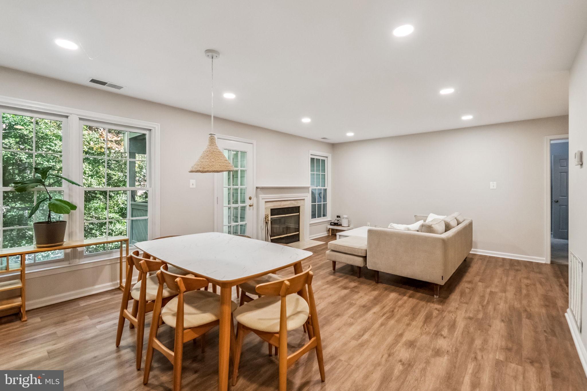 1403 Church Hill Place Reston, VA 20194 - Photo 15 of 28