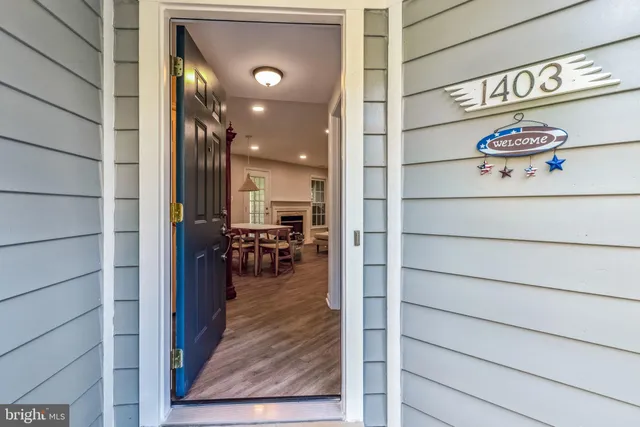 $400,000 | 1403 Church Hill Place, Reston, VA 20194