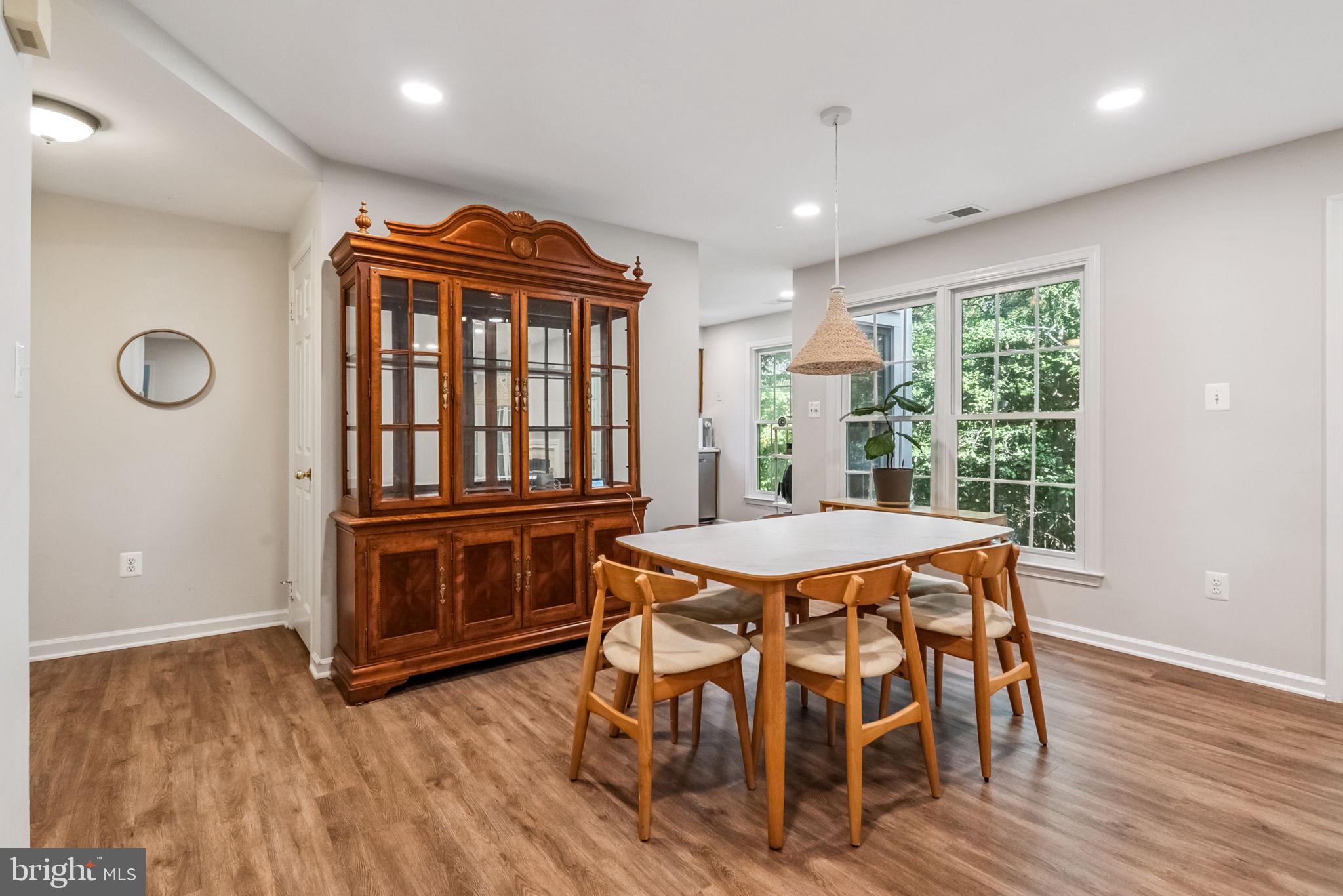 1403 Church Hill Place Reston, VA 20194 - Photo 18 of 28