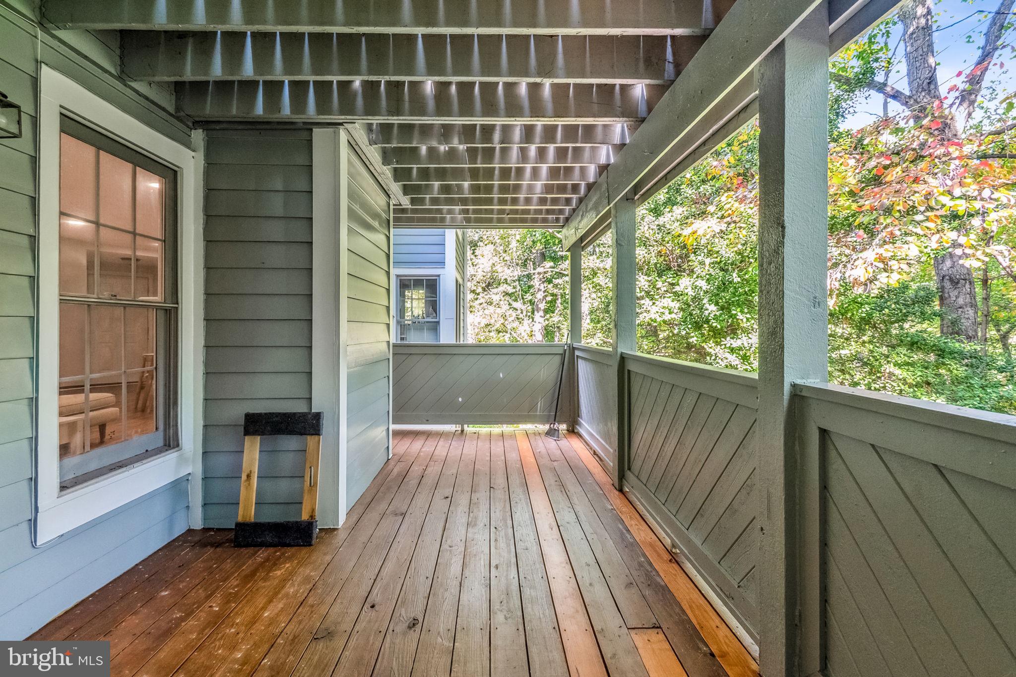 1403 Church Hill Place Reston, VA 20194 - Photo 5 of 28