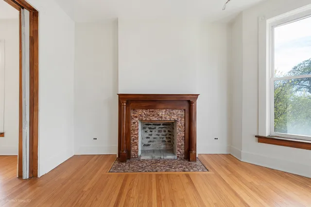 $975,000 | 5319 South Maryland Avenue, Chicago, IL 60615