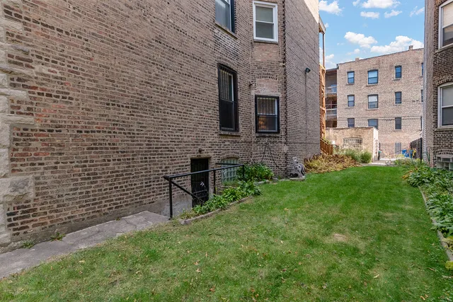 $975,000 | 5319 South Maryland Avenue, Chicago, IL 60615