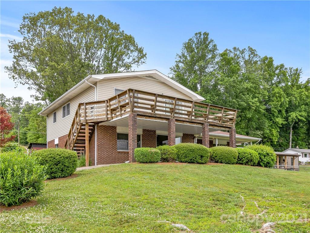 56 Galloway Road Brevard, NC 28712 - Photo 3 of 23 Gallery Image 3