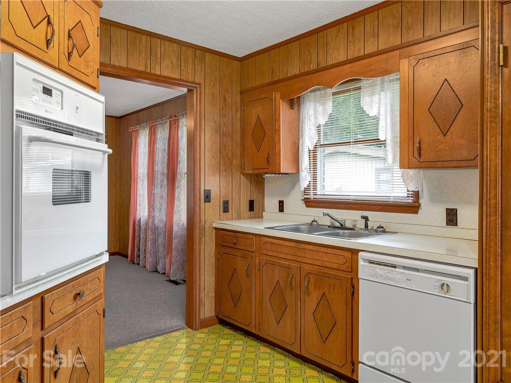 56 Galloway Road Brevard, NC 28712 - Photo 23 of 23 Gallery Image 23
