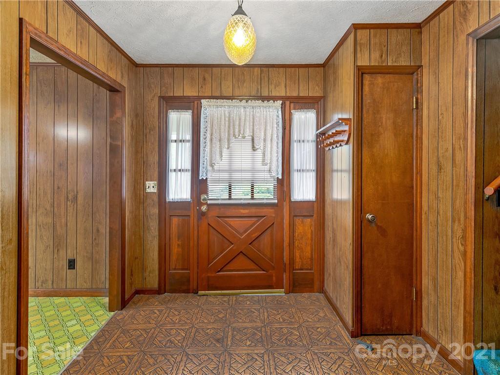 56 Galloway Road Brevard, NC 28712 - Photo 7 of 23 Gallery Image 7