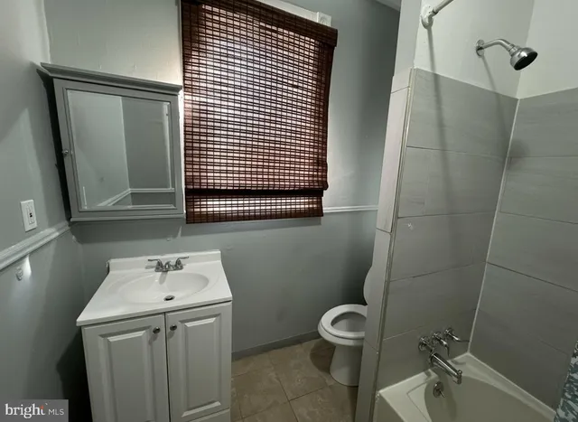 $1,150 | 724 State Street, Unit B, Camden, NJ 08102