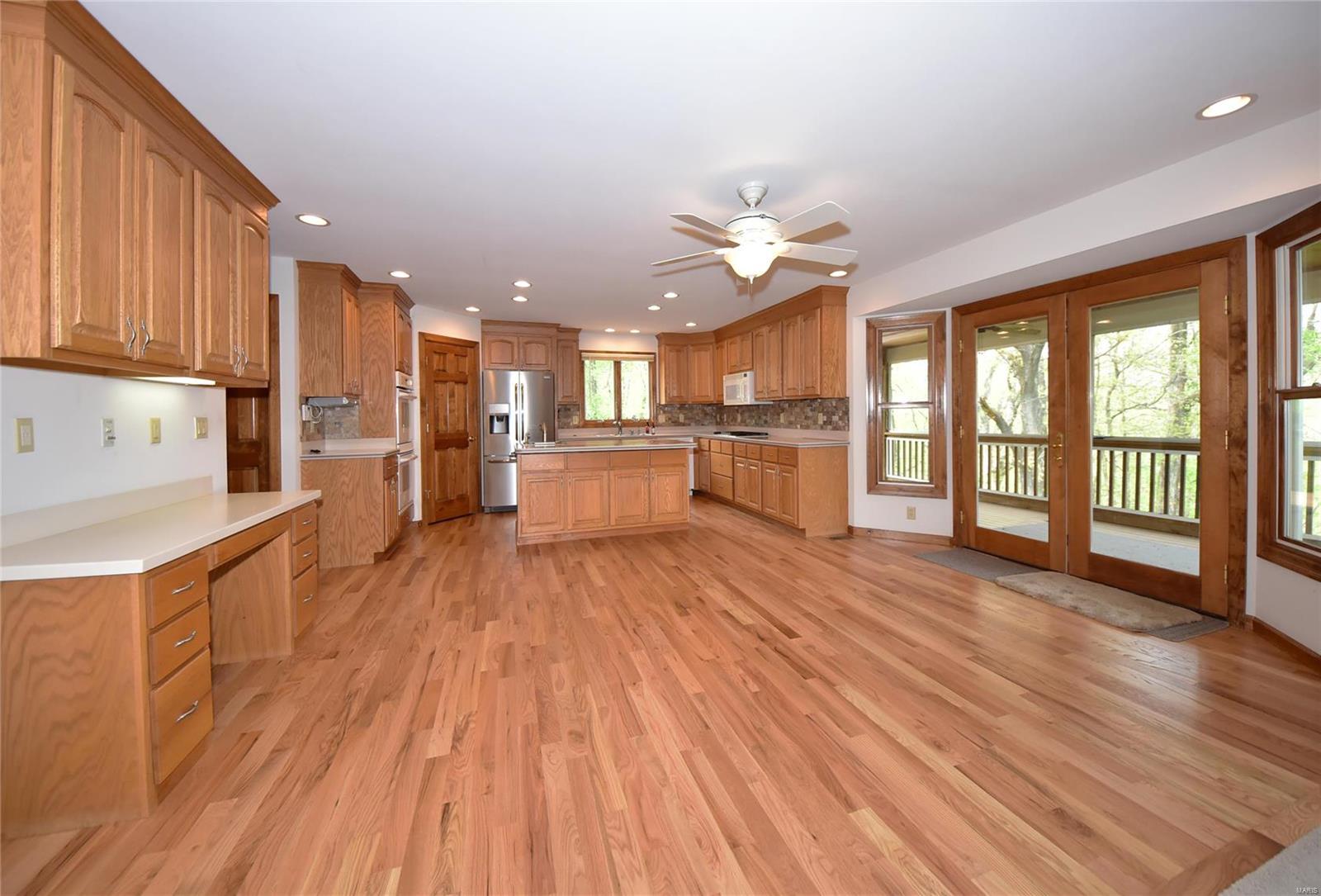 418 Old Colony Road Defiance, MO 63341 - Photo 14 of 85 Gallery Image 14