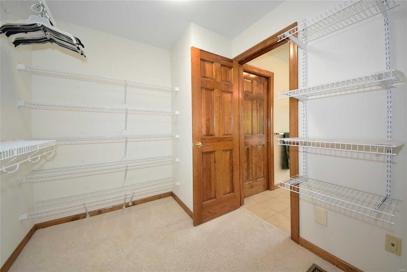 418 Old Colony Road Defiance, MO 63341 - Photo 19 of 85 Gallery Image 19