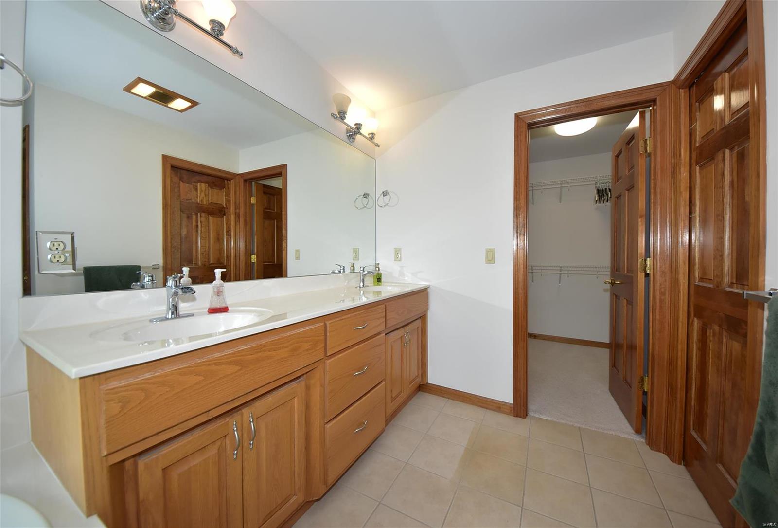 418 Old Colony Road Defiance, MO 63341 - Photo 20 of 85 Gallery Image 20