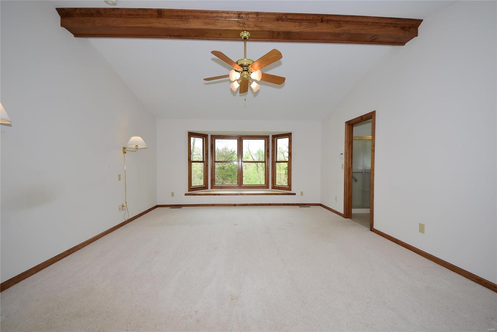 418 Old Colony Road Defiance, MO 63341 - Photo 5 of 85 Gallery Image 5