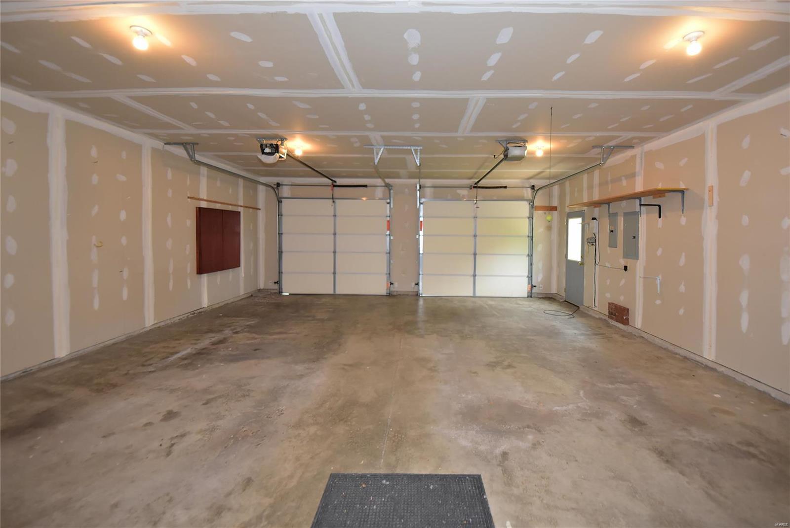 418 Old Colony Road Defiance, MO 63341 - Photo 52 of 85 Gallery Image 52