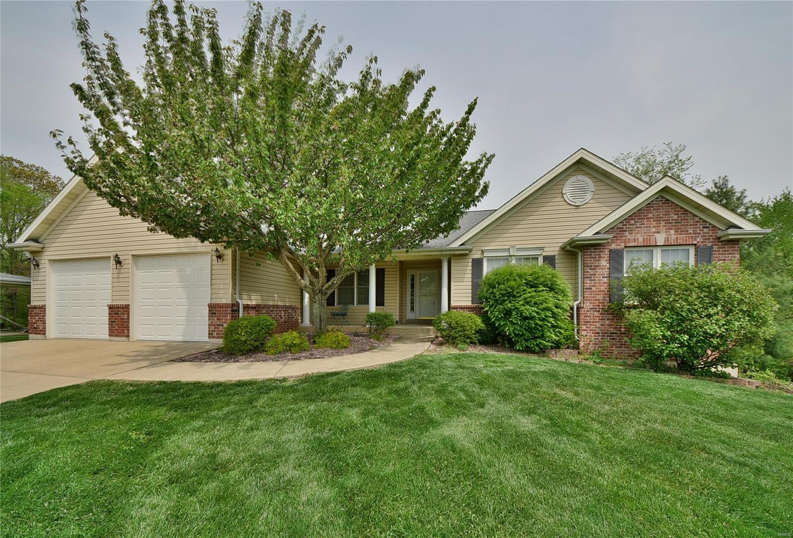 418 Old Colony Road Defiance, MO 63341 - Photo 55 of 85 Gallery Image 55