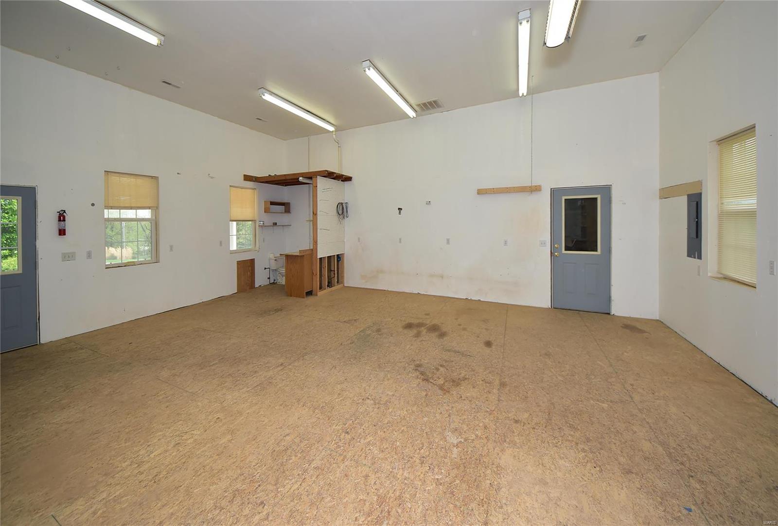 418 Old Colony Road Defiance, MO 63341 - Photo 83 of 85 Gallery Image 83
