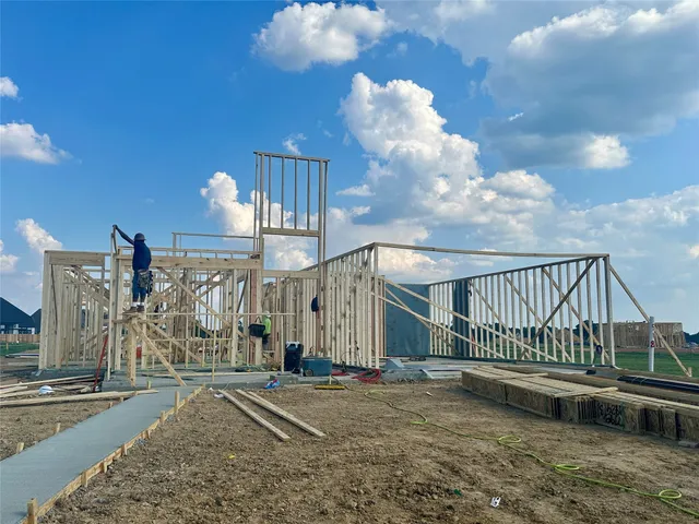 a view of a house with a park