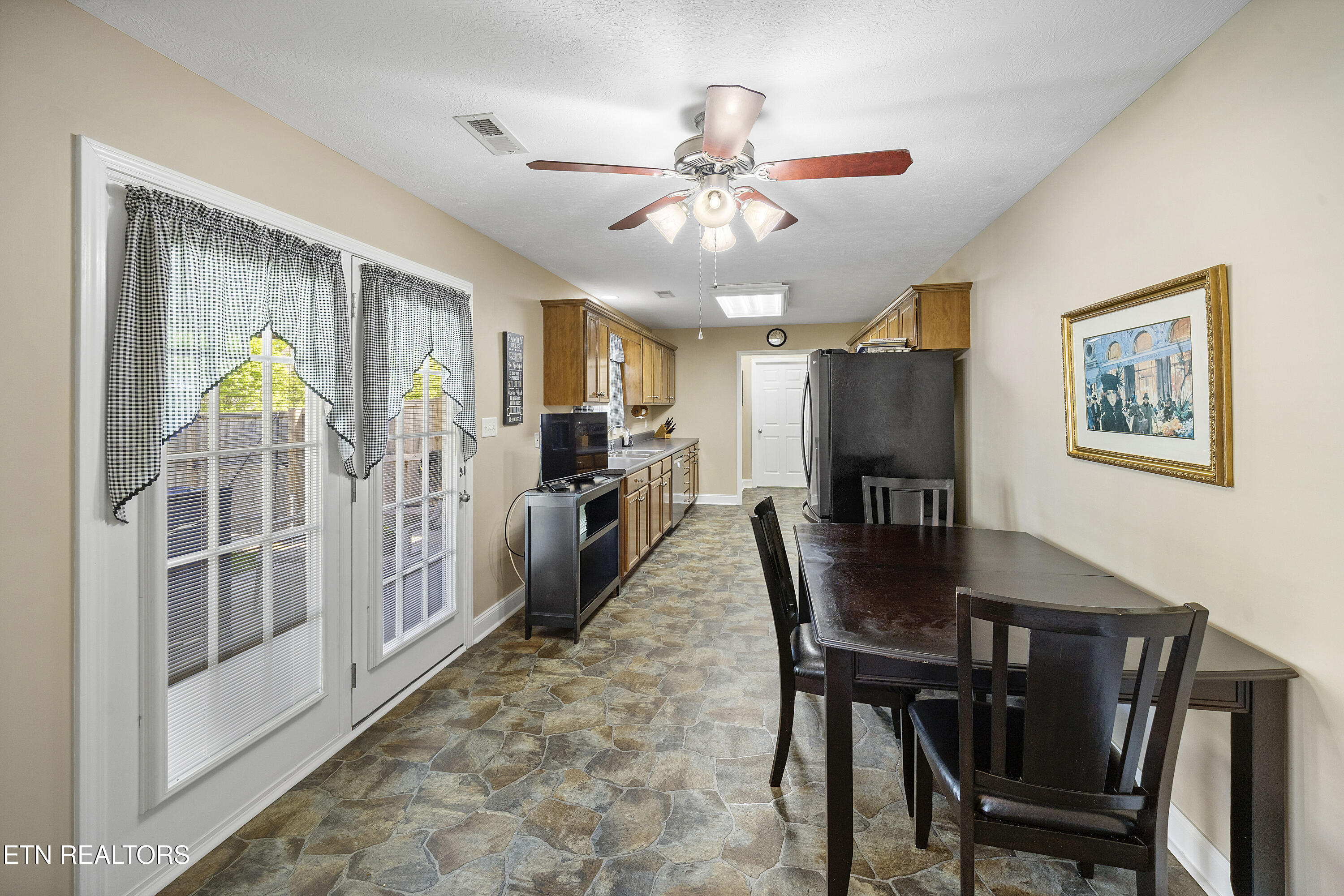 7731 Gilmore Lane Corryton, TN 37721 - Photo 38 of 42 L40A9566