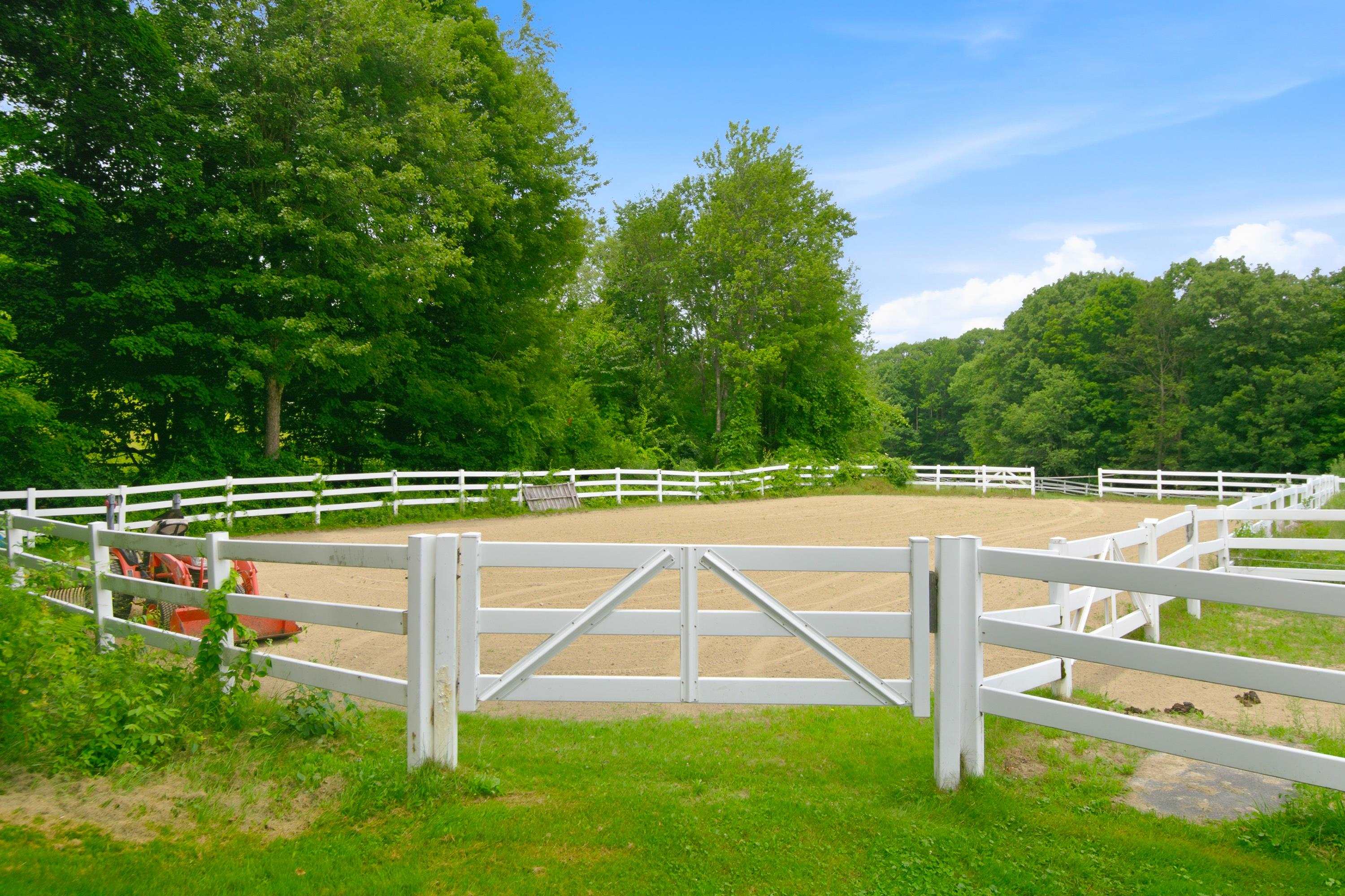 428 Clark Hill Road New Boston, NH 03070 - Photo 13 of 34