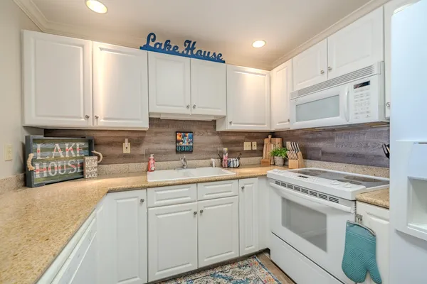 $359,000 | 325 County Road 380, Unit P306, Iuka, MS 38852