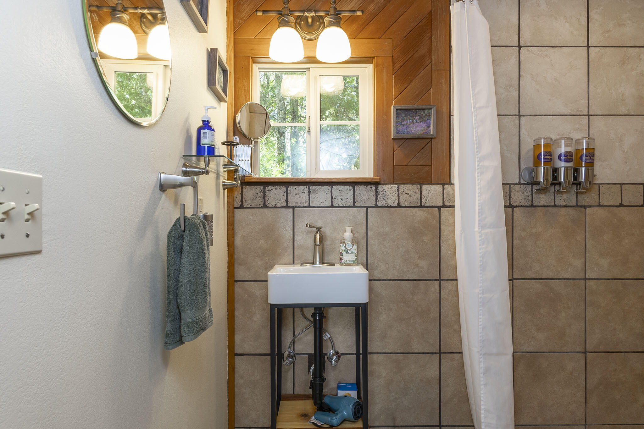 2601 Sand Creek Road Grants Pass, OR 97527 - Photo 45 of 71 44