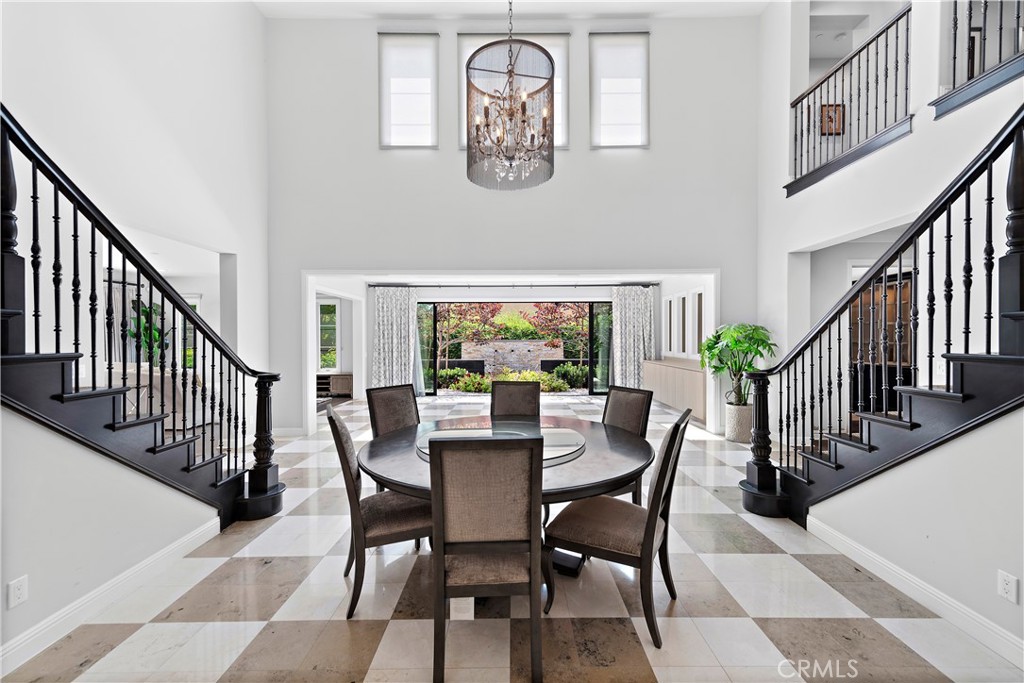 102 Orchid Terrace Irvine, CA 92618 - Photo 3 of 20