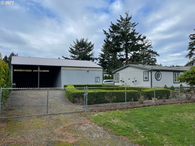 63536 Grand Road Coos Bay, OR 97420 - Photo 3 of 28 Gallery Image 3