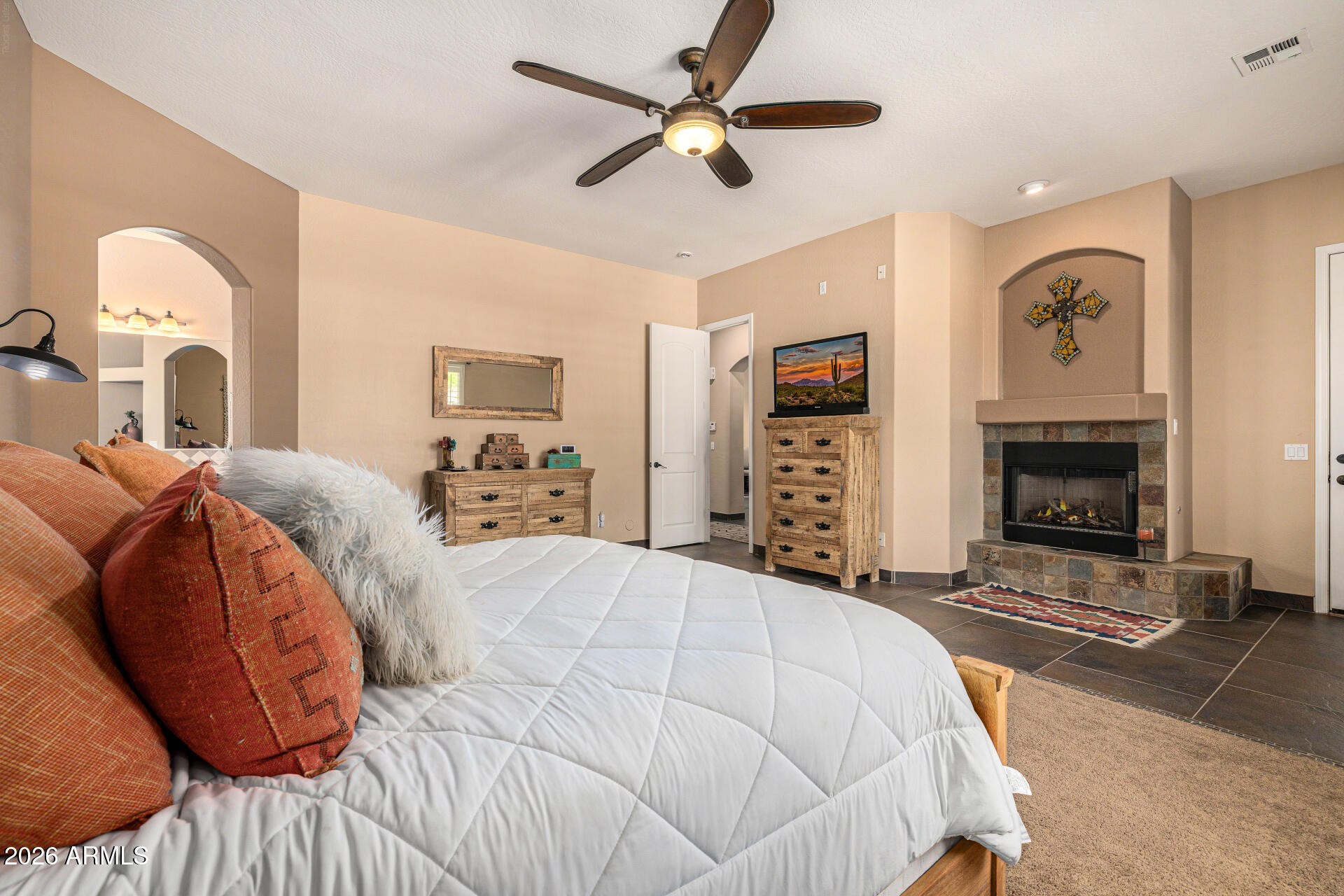 2324 La Verna Way Phoenix, AZ 85086 - Photo 32 of 79 34-La Verna