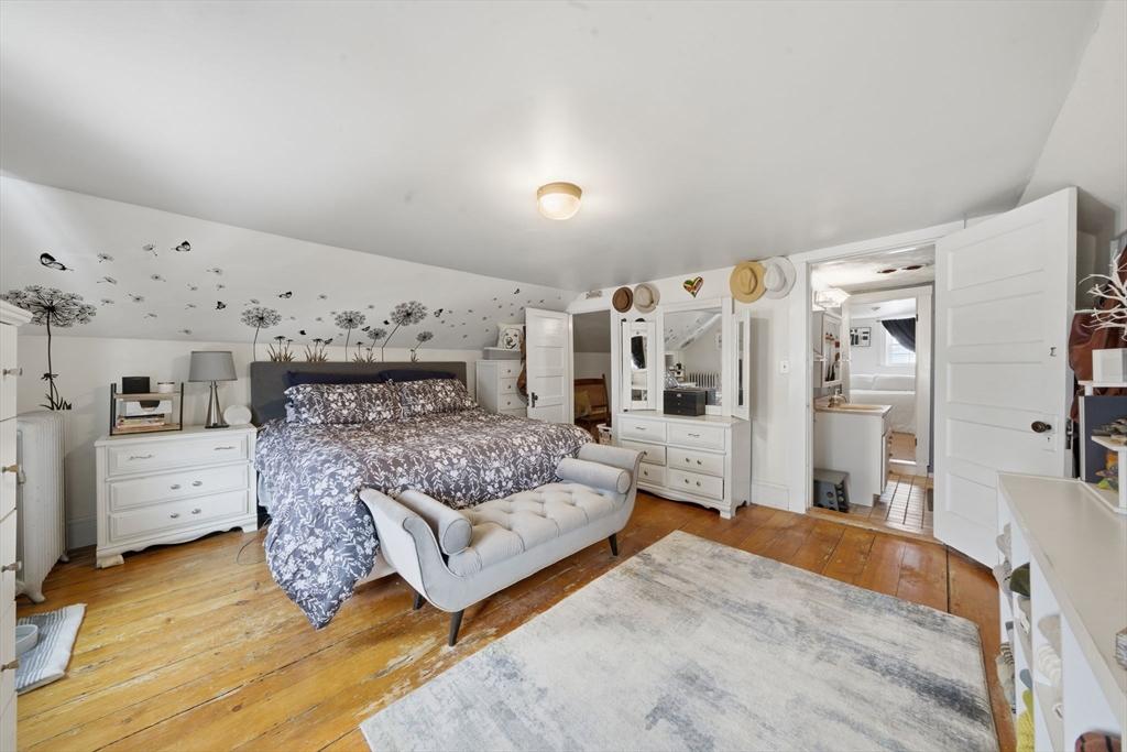 136 Bedford Road Woburn, MA 01801 - Photo 17 of 41