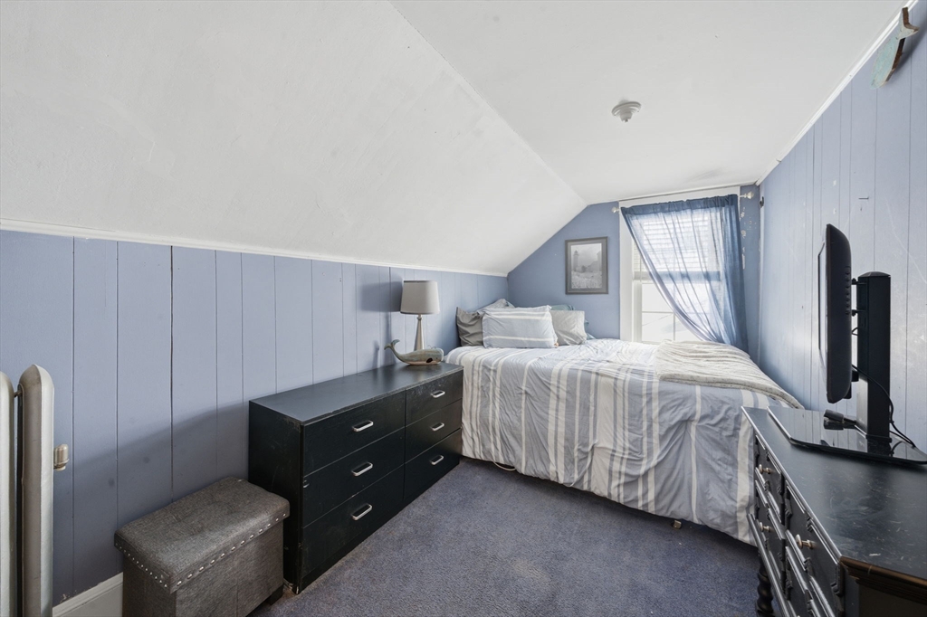 136 Bedford Road Woburn, MA 01801 - Photo 20 of 41