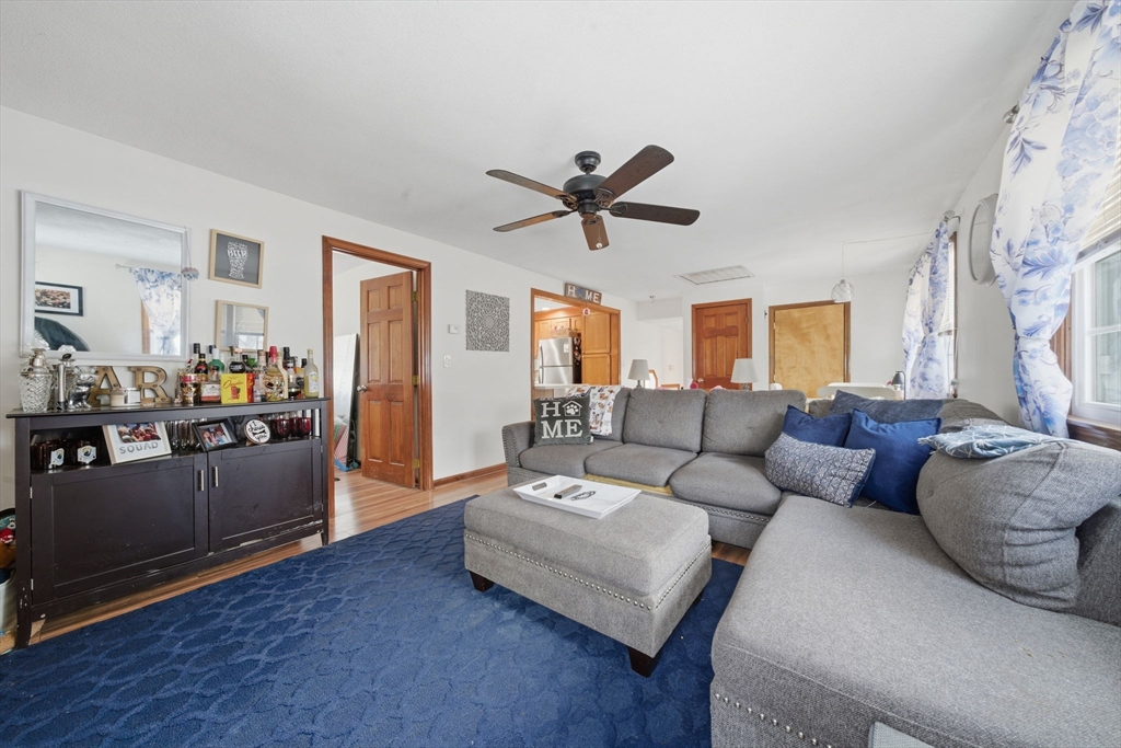 136 Bedford Road Woburn, MA 01801 - Photo 25 of 41