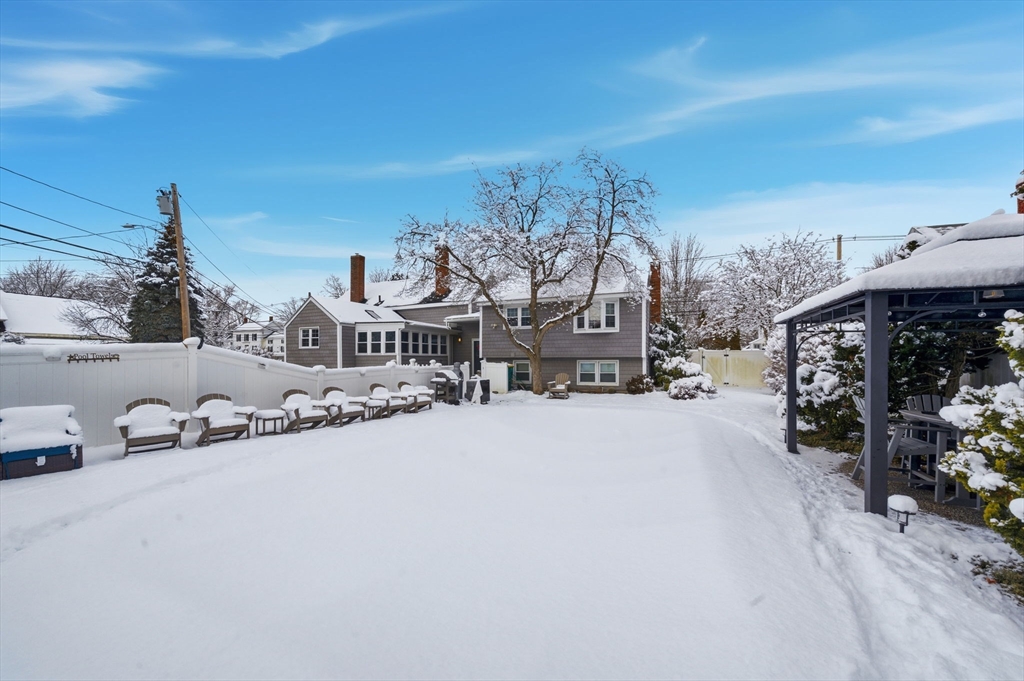 136 Bedford Road Woburn, MA 01801 - Photo 29 of 38 Gallery Image 29